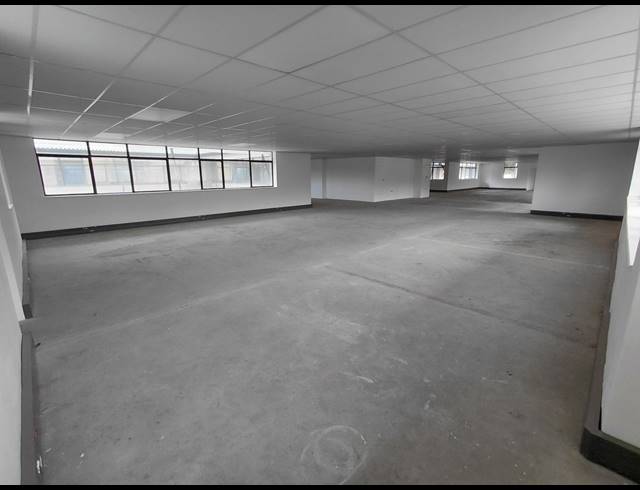 1,765M² OFFICE TO LET IN RANDJESPARK